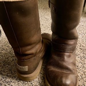 *Sold* A pair of sz6, ladies’ tall, Ugg boots